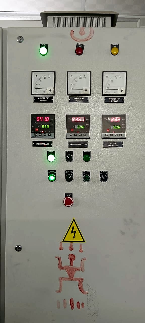 Thyristor control panel with temperature controllers and meters